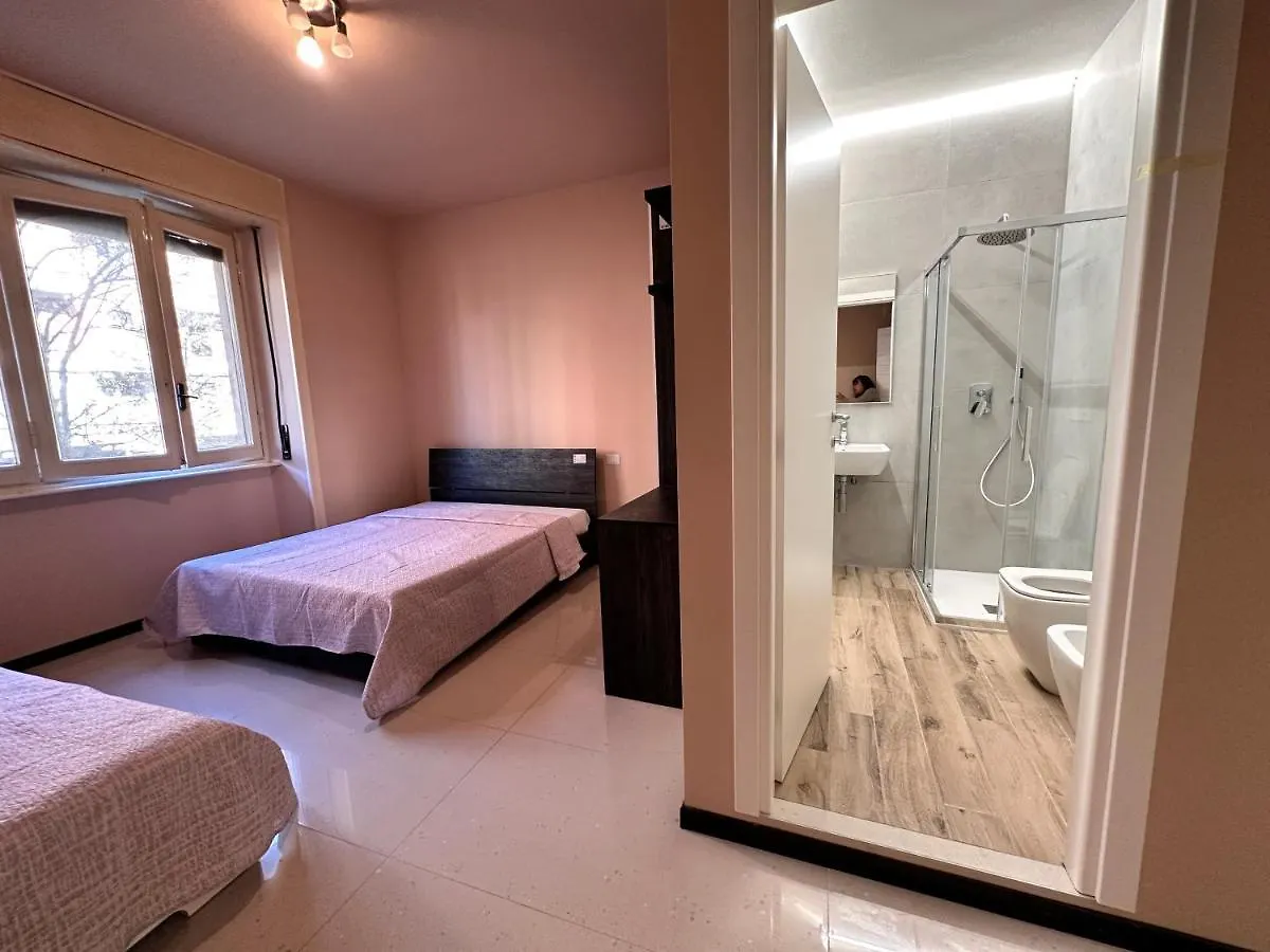 Giramondo Apartment Centrale ミラノ