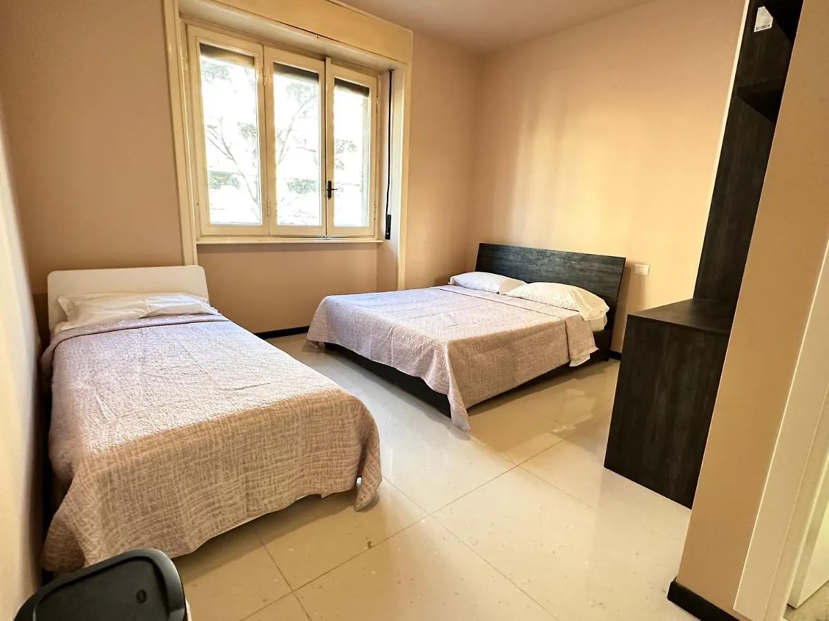 Giramondo Apartment Centrale ミラノ